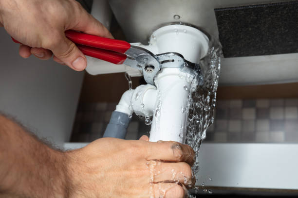Best Water damage restoration insurance claims  in Commack, NY